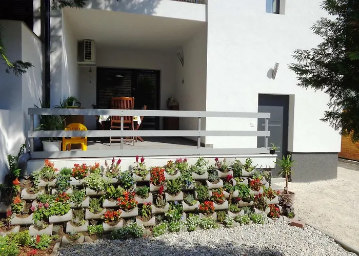 Frangipani Lägenhet